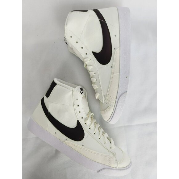 * 8.5 MEN'S NIKE BLAZER MID SAIL / BLACK DQ4124-107 SNEAKERS